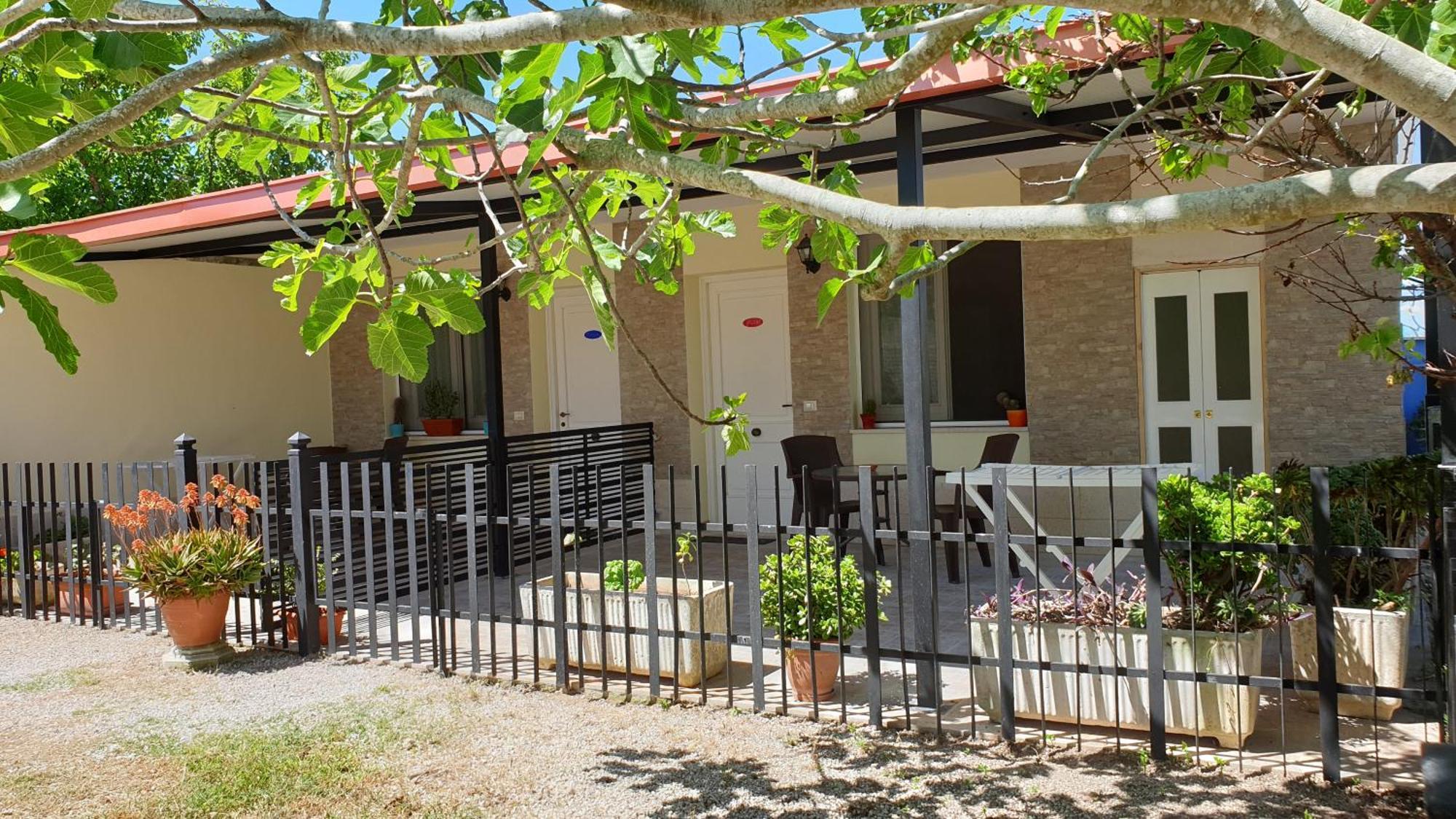 B&B Villa Romina San Cataldo  Bagian luar foto
